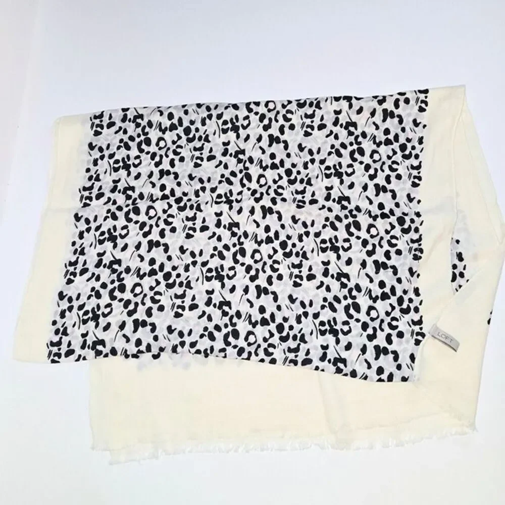 LOFT Scarf Grey Black White Pink Cheetah Print Soft Cotton 75x27 inches Large